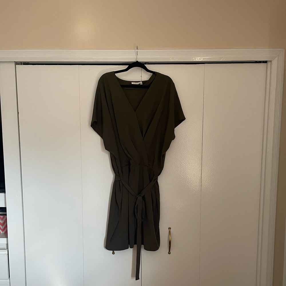 Never worn, excellent condition faux wrap, belted knee length, olive dress.